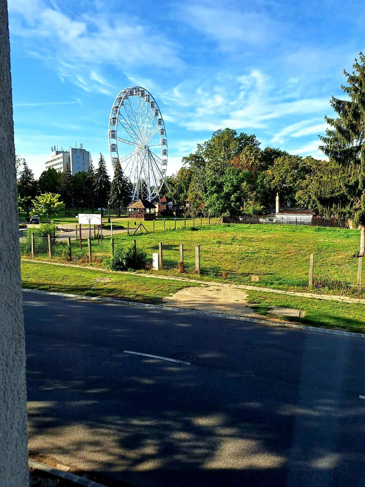 Angyal Apartman Gyula Buitenkant foto